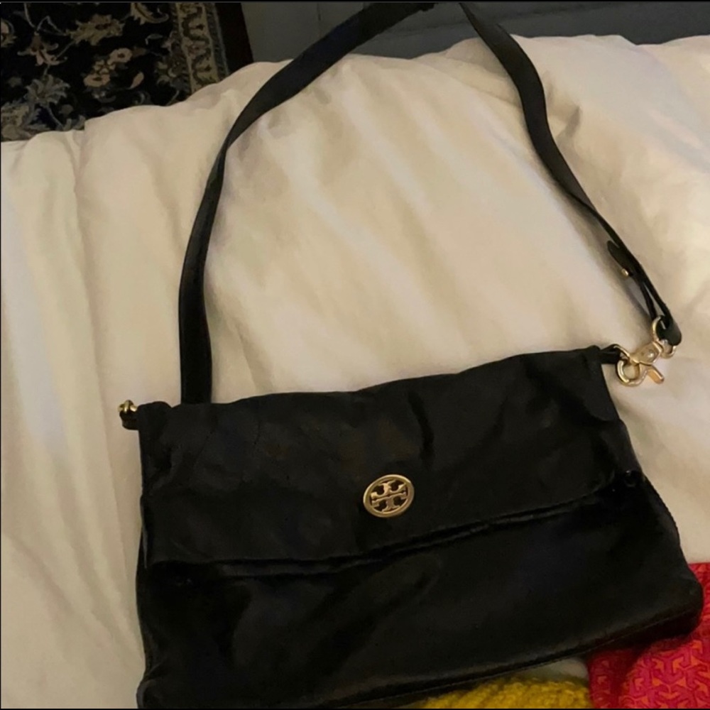 Tory Burch Dena Messenger Bag